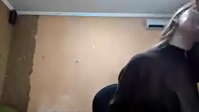 KateVibe 01 online show from 05/25/26, 10:16