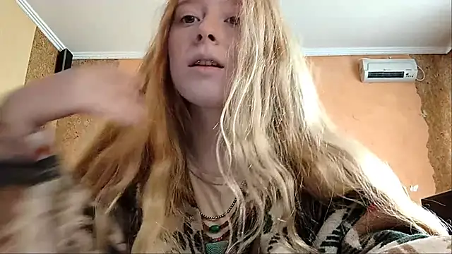 KateVibe 01 online show from 05/29/26, 02:09