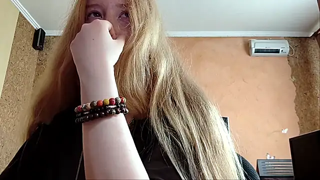 KateVibe 01 online show from 05/30/26, 01:14