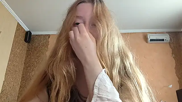 KateVibe 01 online show from 06/14/26, 02:24