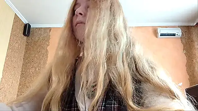 KateVibe 01 online show from 06/30/26, 10:22