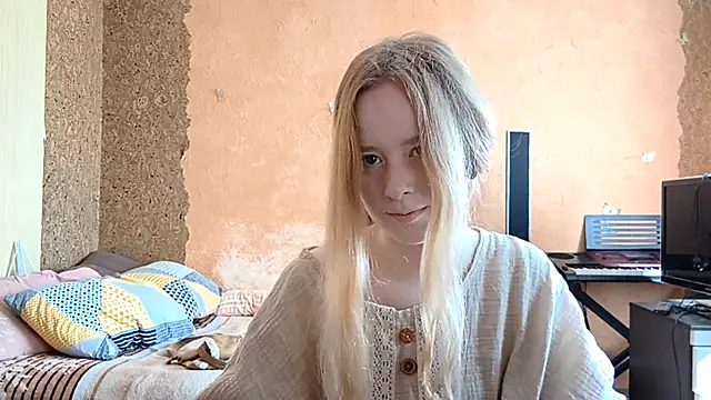 KateVibe 01 online show from 07/26/26, 11:22