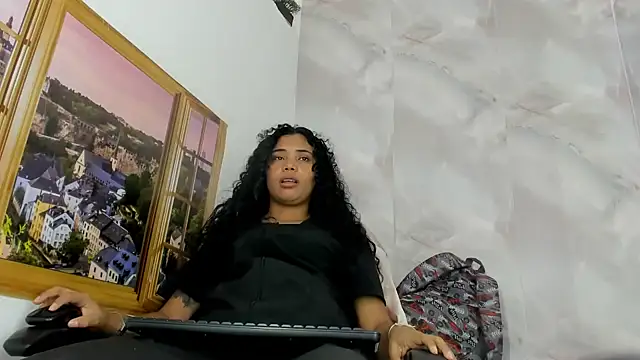 EllyBloom online show from 06/22/26, 01:08