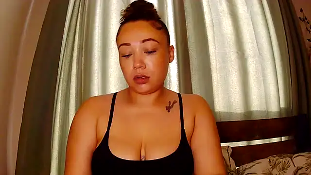 Theone T online show from 06/19/26, 06:18