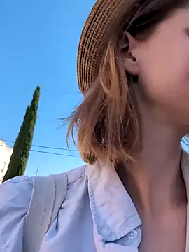 Julialexxxx online show from 05/26/26, 07:15