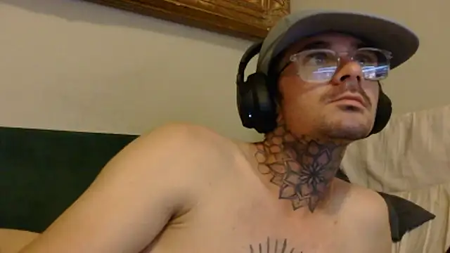 Snapshot of Lilbigway69 chatting on 06/08/26, 01:28 Lilbigway69 online show from 06/08/26, 01:28
