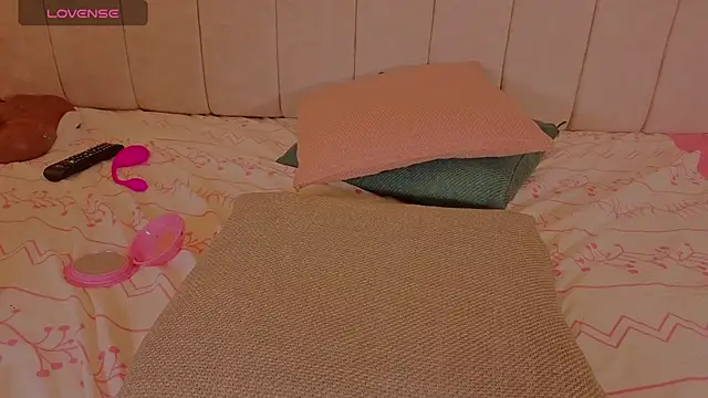 sweetkimmie  online show from 07/25/26, 01:41