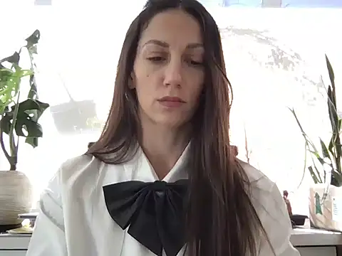 Snapshot of canduxgirl chatting on 04/30/26, 02:56 canduxgirl online show from 04/30/26, 02:56