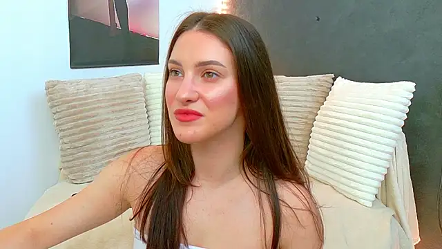 Amira a online show from 07/20/26, 04:38