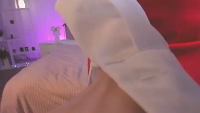LisaAris online show from 06/11/26, 12:32