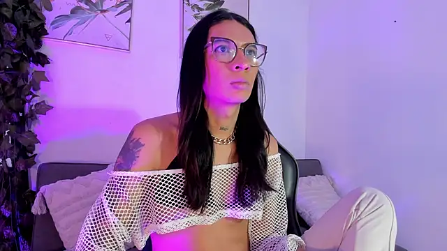 Maddie Ray online show from 06/09/26, 03:07