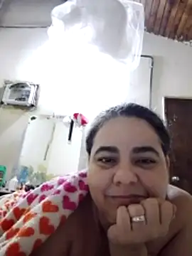 Snapshot of Golositadeamor chatting on 06/04/26, 06:14 Golositadeamor online show from 06/04/26, 06:14