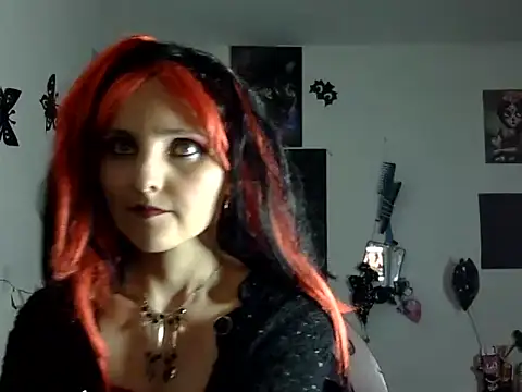 Snapshot of salomediamond chatting on 06/12/26, 04:44 salomediamond online show from 06/12/26, 04:44