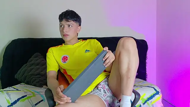 SaNti ll online show from 06/29/26, 08:20