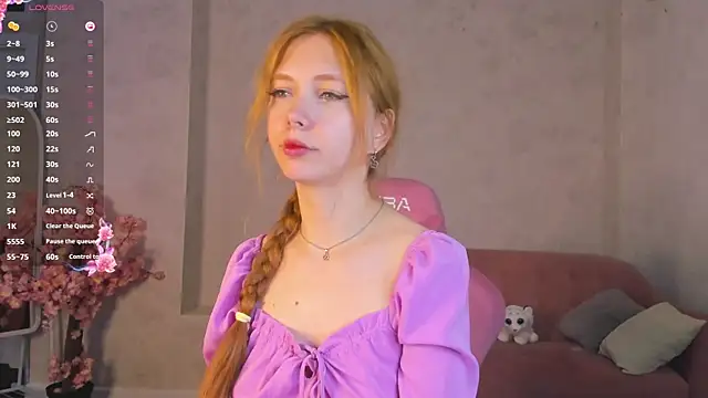 Sienna Nyx online show from 07/29/26, 09:40
