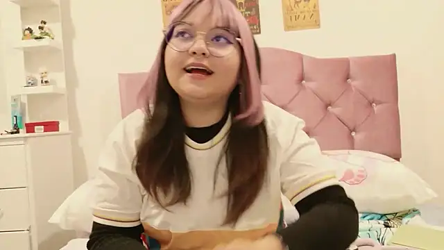 ZoeyDoll  online show from 07/04/26, 03:35