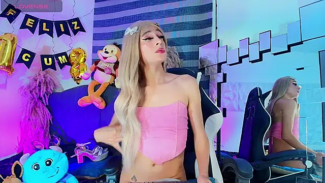 Jesica tan online show from 06/16/26, 06:27