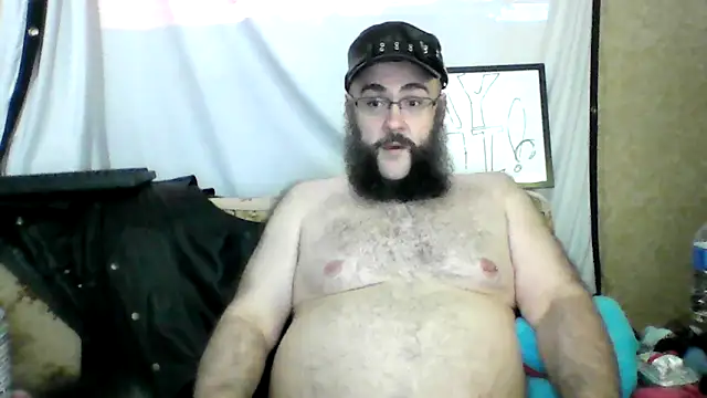 BriTheTopBear online show from 05/19/26, 03:02