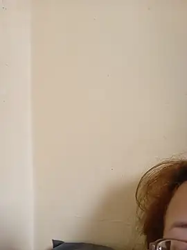 Nisrin ay online show from 07/18/26, 07:23