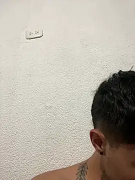 ALEXXXTREM69 online show from 06/10/26, 03:50