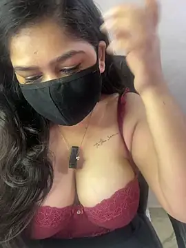 sarasofiaa  online show from 06/13/26, 10:24