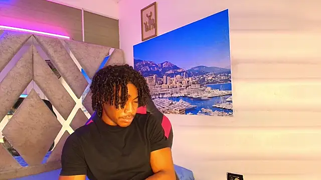 Snapshot of axel_silva4 chatting on 06/04/26, 08:04 axel silva4 online show from 06/04/26, 08:04