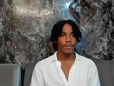 Snapshot of axel_silva4 chatting on 06/06/26, 07:51 axel silva4 online show from 06/06/26, 07:51