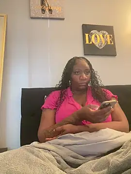 amberchill26 online show from 06/30/26, 11:39