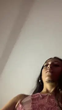 DulceLatinaxo online show from 06/09/26, 09:15