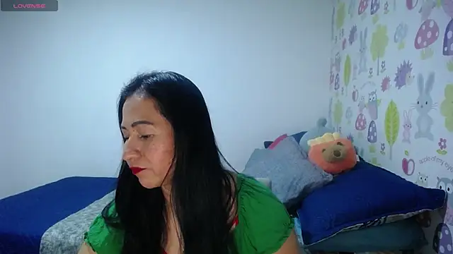 Tyna b online show from 06/25/26, 06:56