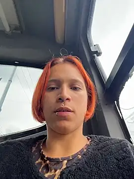 Mia 0-4 online show from 07/04/26, 03:18