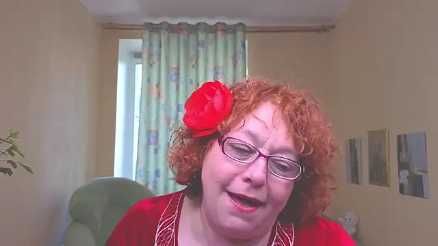 Snapshot of Fara_Flutte chatting on 04/29/26, 05:33 Fara Flutte online show from 04/29/26, 05:33