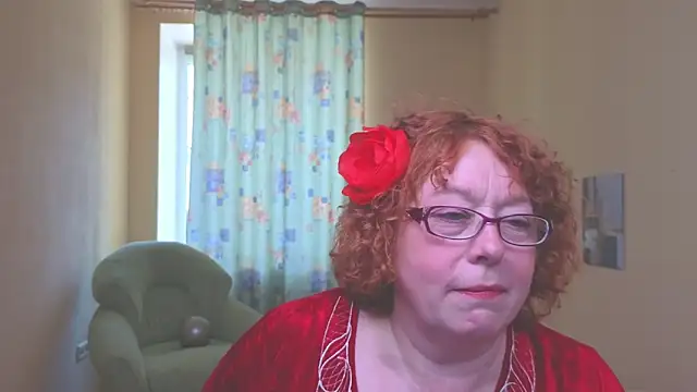 Snapshot of Fara_Flutte chatting on 05/04/26, 08:10 Fara Flutte online show from 05/04/26, 08:10