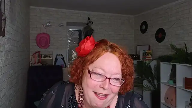 Snapshot of Fara_Flutte chatting on 05/28/26, 05:38 Fara Flutte online show from 05/28/26, 05:38