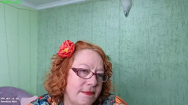 Snapshot of Fara_Flutte chatting on 07/30/26, 12:04 Fara Flutte online show from 07/30/26, 12:04