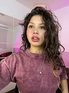 Dreanaa online show from 05/08/26, 08:03
