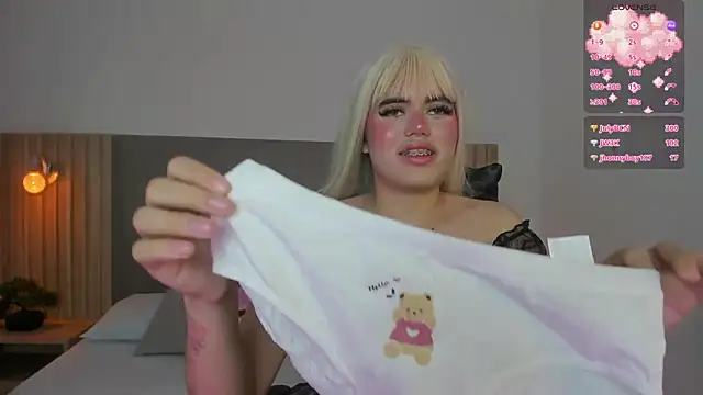 loly berry online show from 07/07/26, 07:23