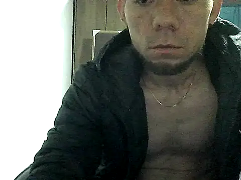 Snapshot of thomas2wood chatting on 04/18/26, 03:21 thomas2wood online show from 04/18/26, 03:21