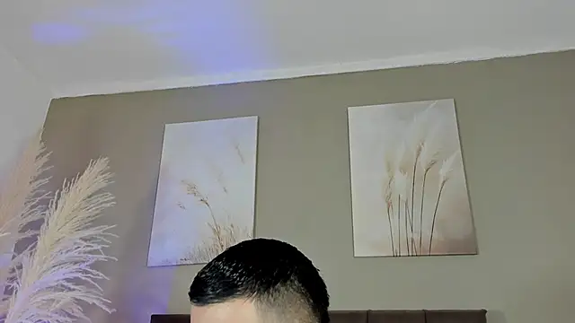 Snapshot of Alexander_Diazz chatting on 06/06/26, 02:55 Alexander Diazz online show from 06/06/26, 02:55