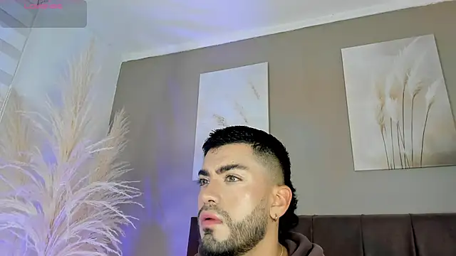 Alexander Diazz online show from 07/15/26, 02:22