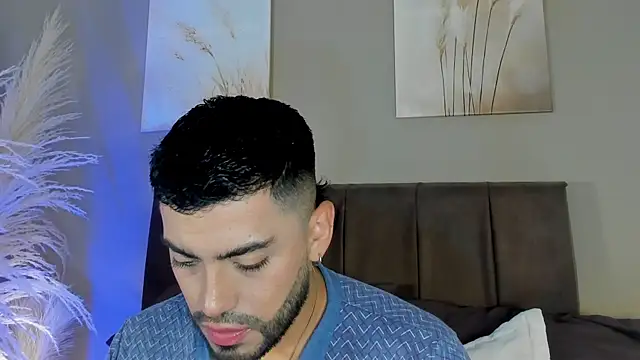 Alexander Diazz online show from 07/29/26, 04:05