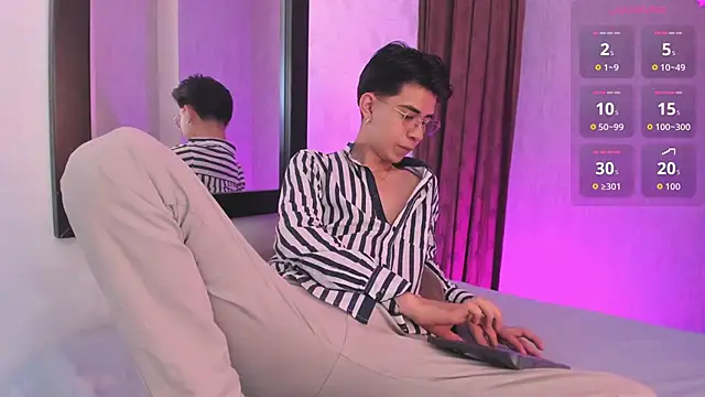 youn rider online show from 05/23/26, 07:51