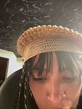 Snapshot of Sasha-firee chatting on 06/07/26, 12:20 Sasha-firee online show from 06/07/26, 12:20