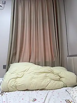 Snapshot of Mimiluv1234 chatting on 06/04/26, 05:35 Mimiluv1234 online show from 06/04/26, 05:35