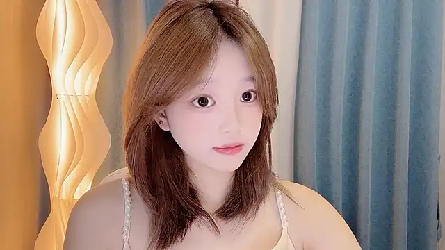 Lilababy00 online show from 06/15/26, 10:17