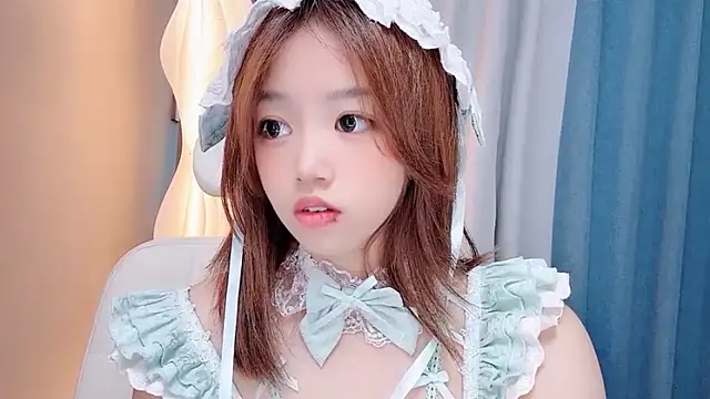 Lilababy00 online show from 06/27/26, 04:39