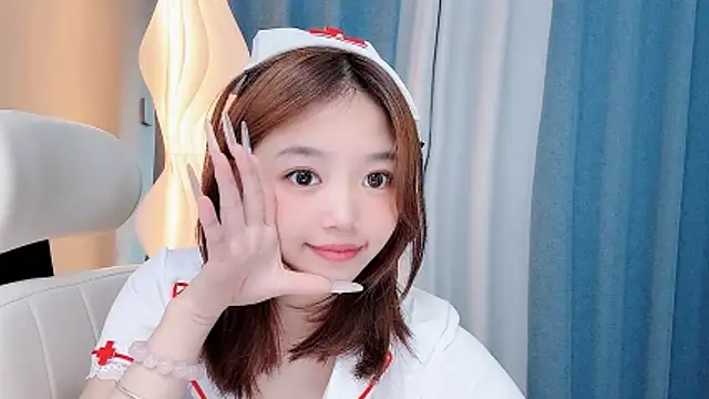Lilababy00 online show from 06/29/26, 10:37