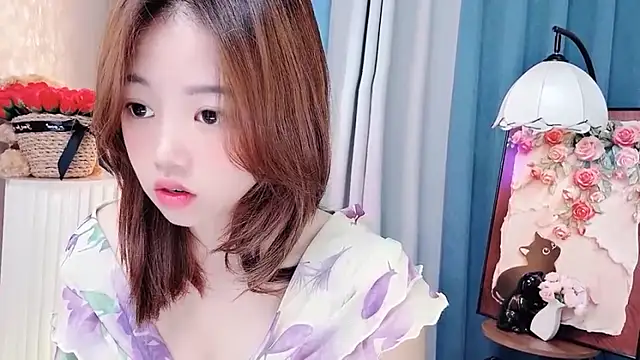 Lilababy00 online show from 07/19/26, 04:49