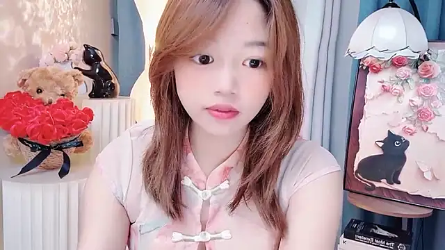 Lilababy00 online show from 07/20/26, 10:50