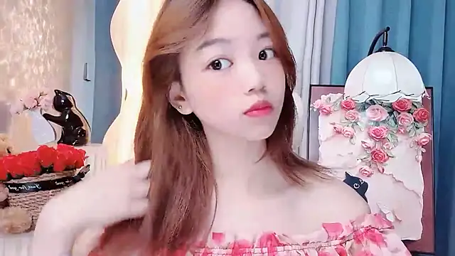 Lilababy00 online show from 07/23/26, 05:16